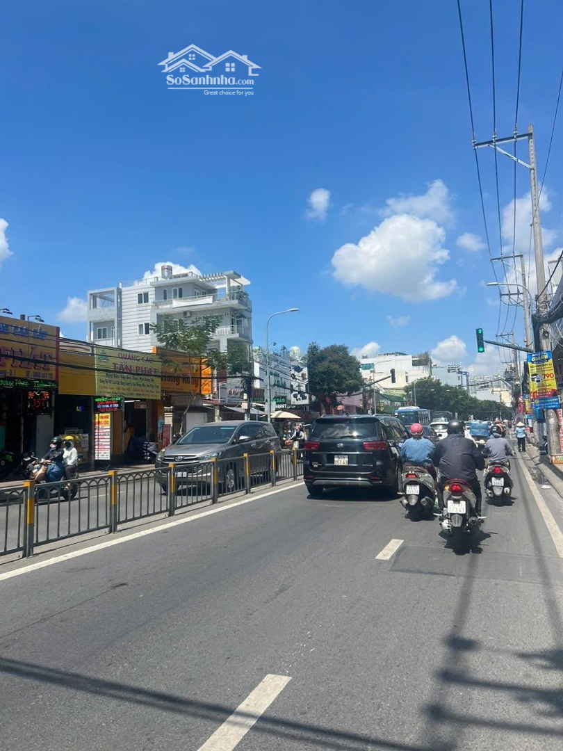 Bán Gấp Nhà 6X36M, 4Tầng Giá Bán 28.5Tỷ,Mặt Tiềnnguyễn Thị Thập Kế Pmh P.tân Phú, Quận 7