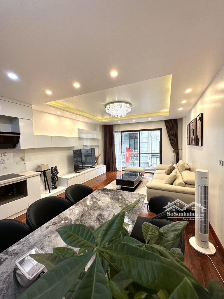 Bán Nhà Phân Lô Ô Tô Vào Nhà Hoàng Mai 55M X 6 Tầng - Giá Bán 18.6 Tỷ