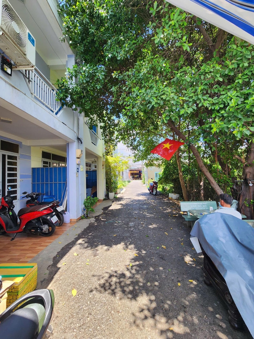 Cho Thuê Nhà Nguyên Căn 388 Vườn Lài Ngay Cầu Sắt Gò Vấp Nguyễn Thái Sơn