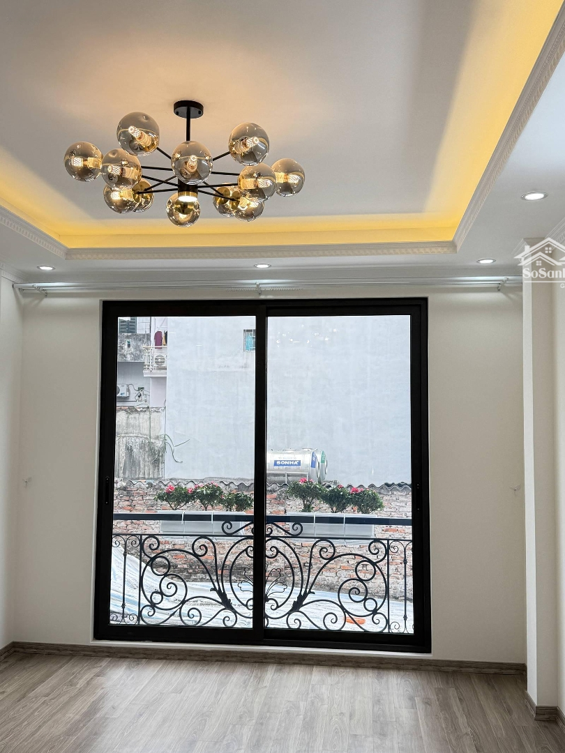 Bán Nhà Tại Cầu Giấy, 17,3 Tỷ, 55M2, 18 Phòng Ngủ 18 Vệ Sinh Mặt Tiền 6M