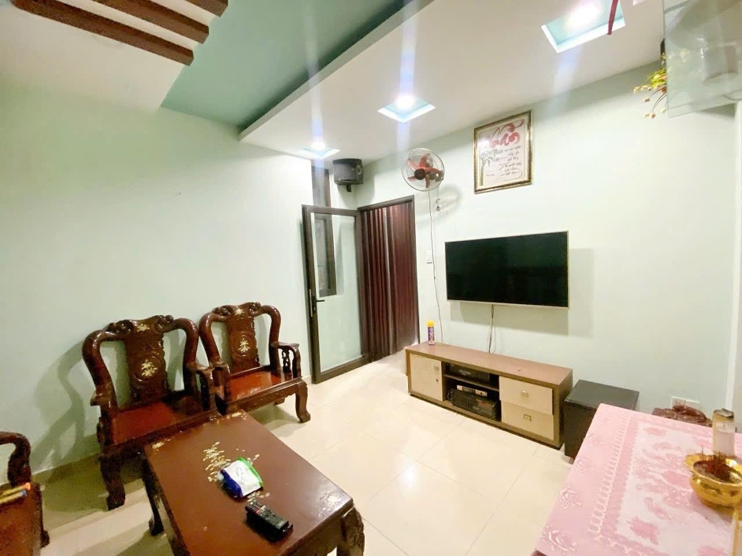Nhà 2 Tầng Đúc Btct - 5X13 - Hẻm 6M - Đường Lê Trọng Tấn - Chỉ 5.6 Tỷ