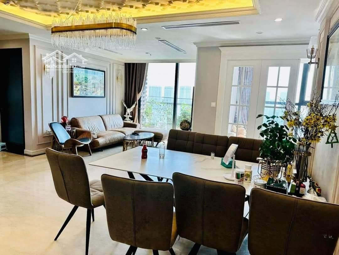 Vợ Chồng E Cần Bán Nhanh Căn Hộ 3 Phòng Ngủ Toà Tây Hà -Diện Tích122M2 - Giá Bán 7,6 Tỷ - Liên Hệ: 0988 246 495