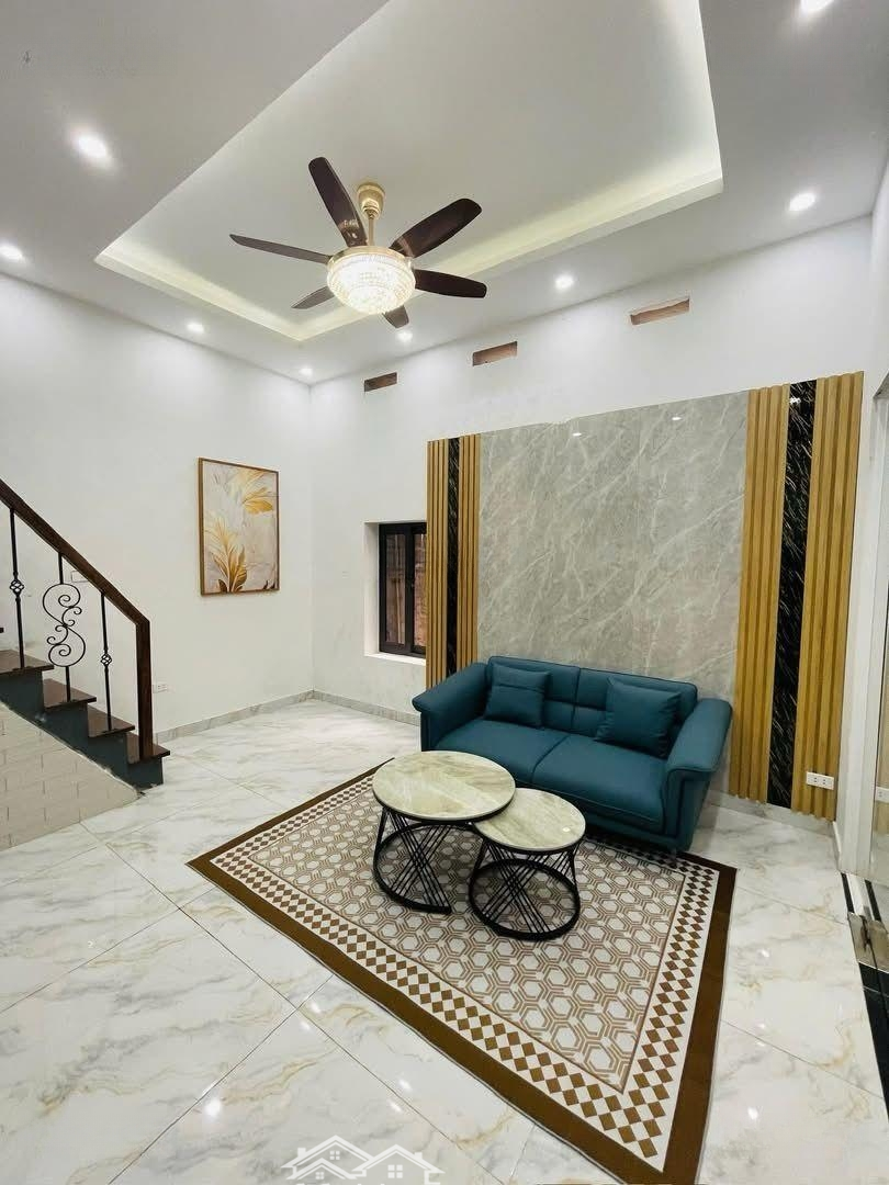 Chủ Cần Bán Nhà Mặt Phố Khuơng Thuợng, Nhà Mới, Kinh Doanh Đa Dạng, Lô Góc 3 Thoáng, 6.95 Tỷ