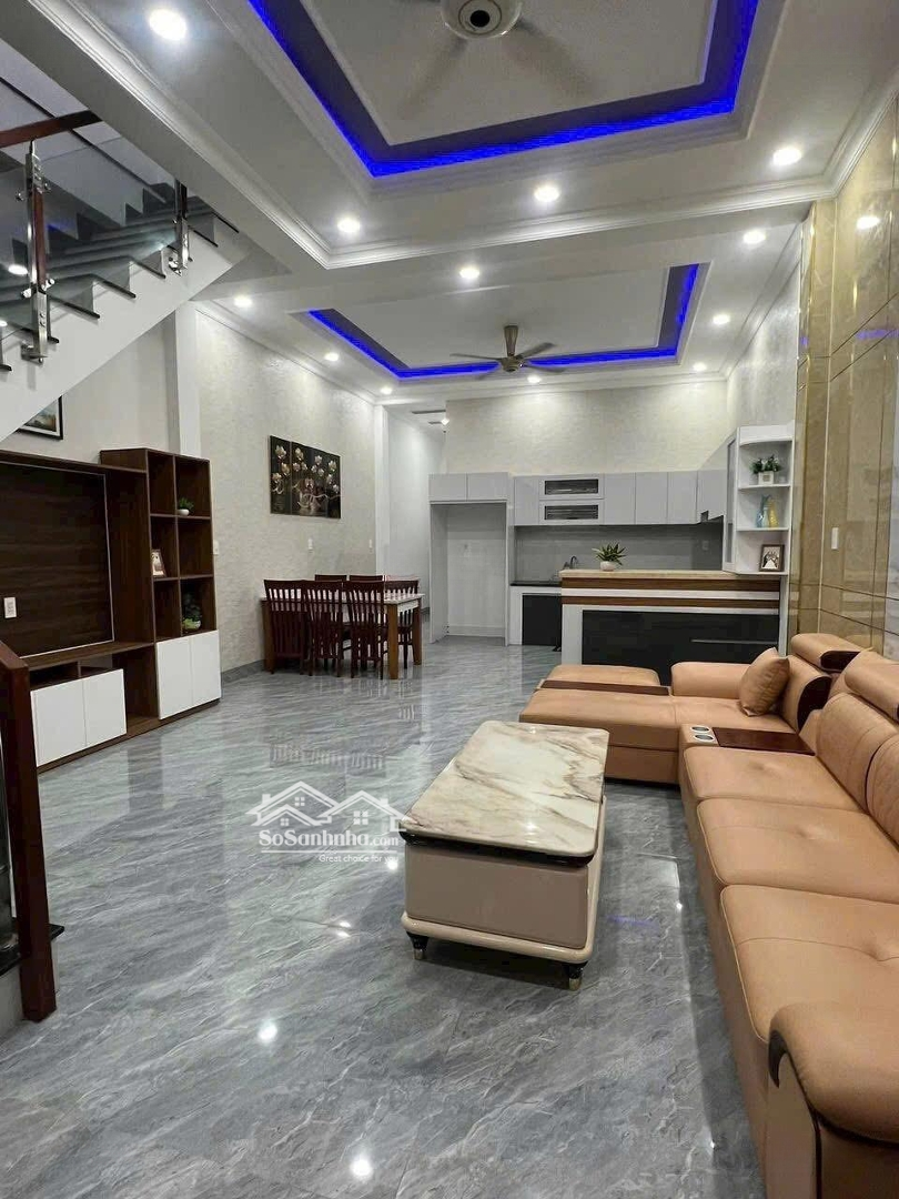 Cho Thuê Nhà Tại Lê Hồng Phong, 10 Triệu, 100M2, 3 Phòng Ngủ 2 Vệ Sinhsân Xe Hơi