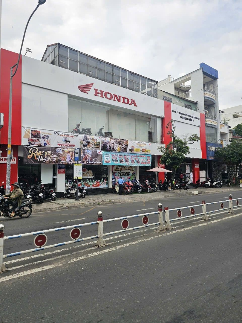 Bán Nhàmặt Tiềnđường Bình Long, Phú Thạnh, Tân Phú. Dt: 25X50M. Cn: 961M2- Cấp 4. Giá: 92 Tỷ