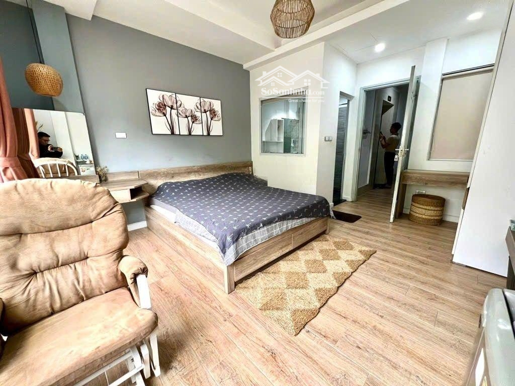 Bán Nhà Mặt Phố Tại Đường Nguyễn Công Hoan - Ba Đình
