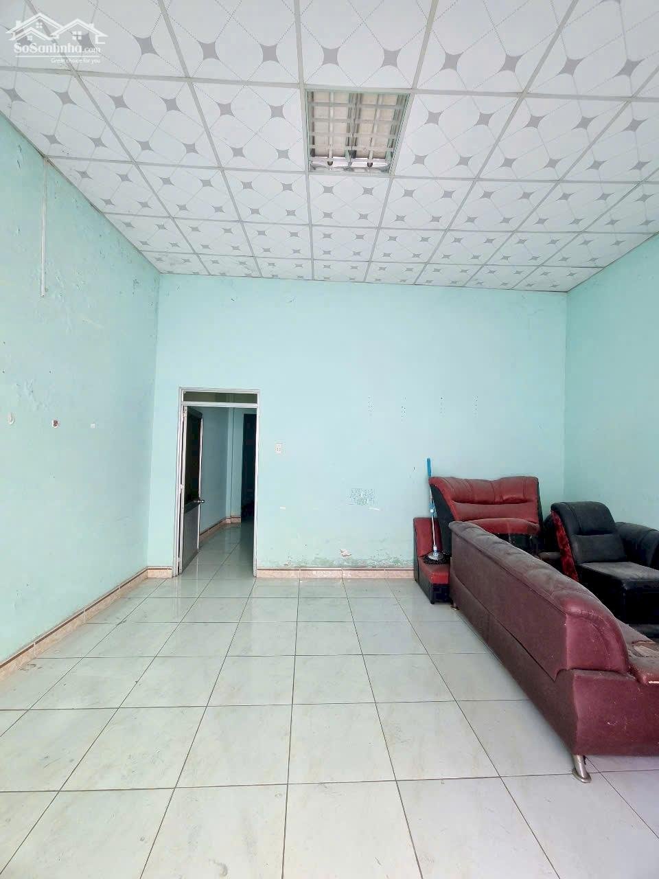 NHÀ THỔ CƯ PHÚ TÂN ĐƯỜNG XE 7 CHỖ GẦN VÒNG XOAY TÂN THÀNH