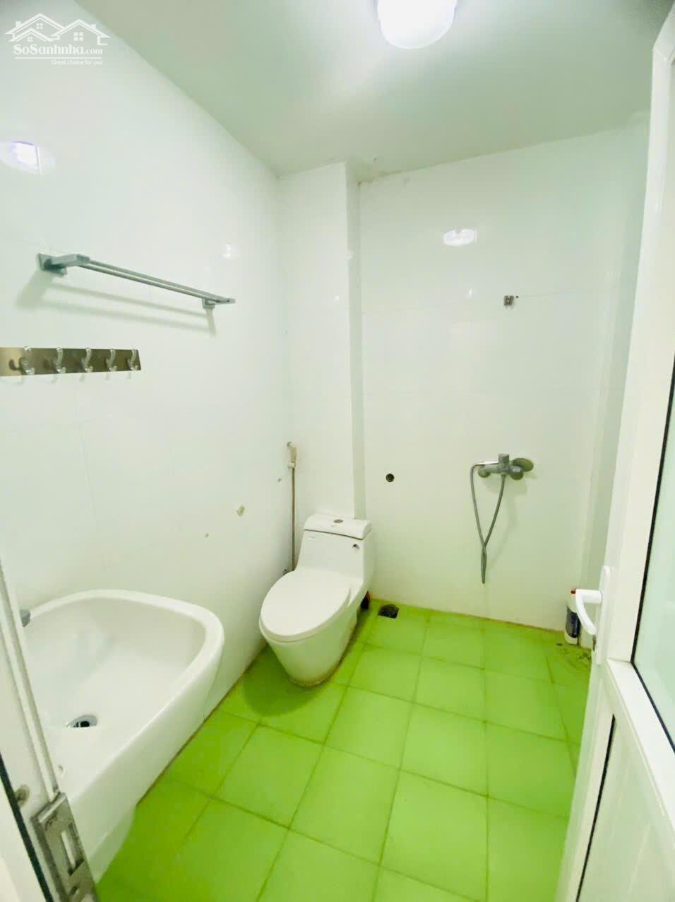 BÁN GẤP NHÀ ĐÀO TẤN BA ĐÌNH 40m2, 5 TẦNG MẶT TIỀN 3,5m GIÁ  10,9 TỶ