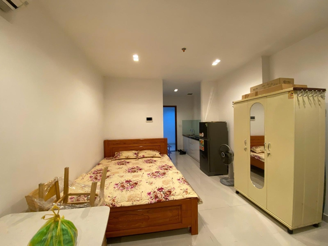 Bán Căn Hộ Chung Cư Tại Sky Center, 2,4 Tỷ, 36 M2, Giá Ưu Đãi!
