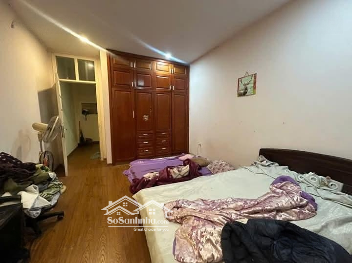 Bán Nhà Âu Cơ Quảng An- Sát Hồ Gần Phố. - Ô Tô Tránh Cách Nhà 15M. - Sổ Vuông Bánh Chưng - Ở Ngay.
