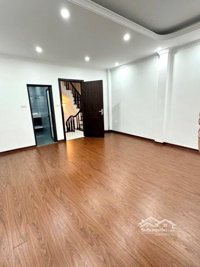 Bán Nhà Đẹp 6 Tầng Tự Xây Tại Phú Diễn 60M Nhỉnh 10 Tỷ
Vị Trí Đắc Địa Phù Hợp Ở, Đầu Tư.kd Vp