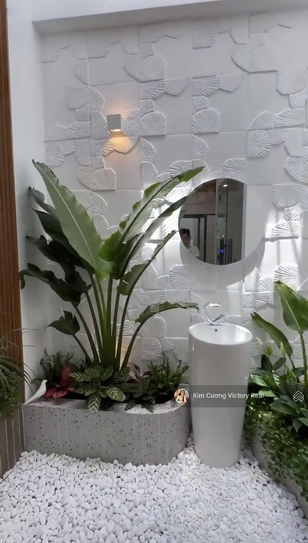 Nhà Mới Xây Đẹp Như Resot -Hẽm Xe Hơini Sư Huỳnh Liên , 3 Lầu - Full Nội Thất Sịn Cao Cấp - 8.5 Tỷ Tl