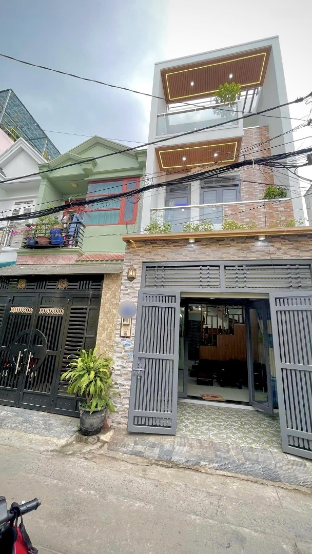 Bán Nhà 4 Tầng 4*15M Hẻm 5M Thông Cách 2 Căn Ramặt Tiềntch 05 Kế Bên Hiệp Thành City
