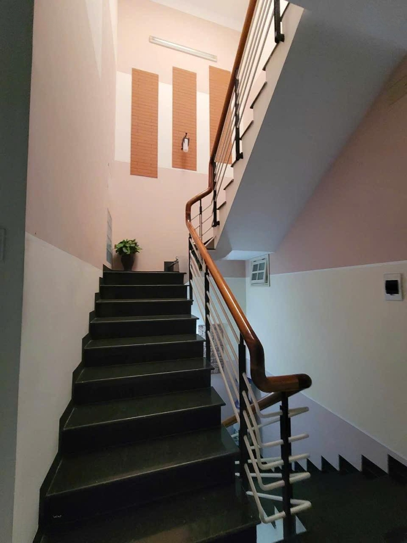 Bán Nhà Mặt Phố Tiểu La, 10,5 Tỷ, 80 M2, 3 Phòng Ngủ 3 Vệ Sinh Giá Siêu Hời Uy Tín