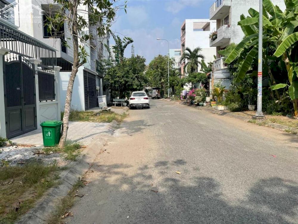 Chủ cần bán gấp lô đất nền KDC Nam Long, P. Phước Long B, TP Thủ Đức giá chỉ từ 7,7 tỷ LH: 0914,920,202