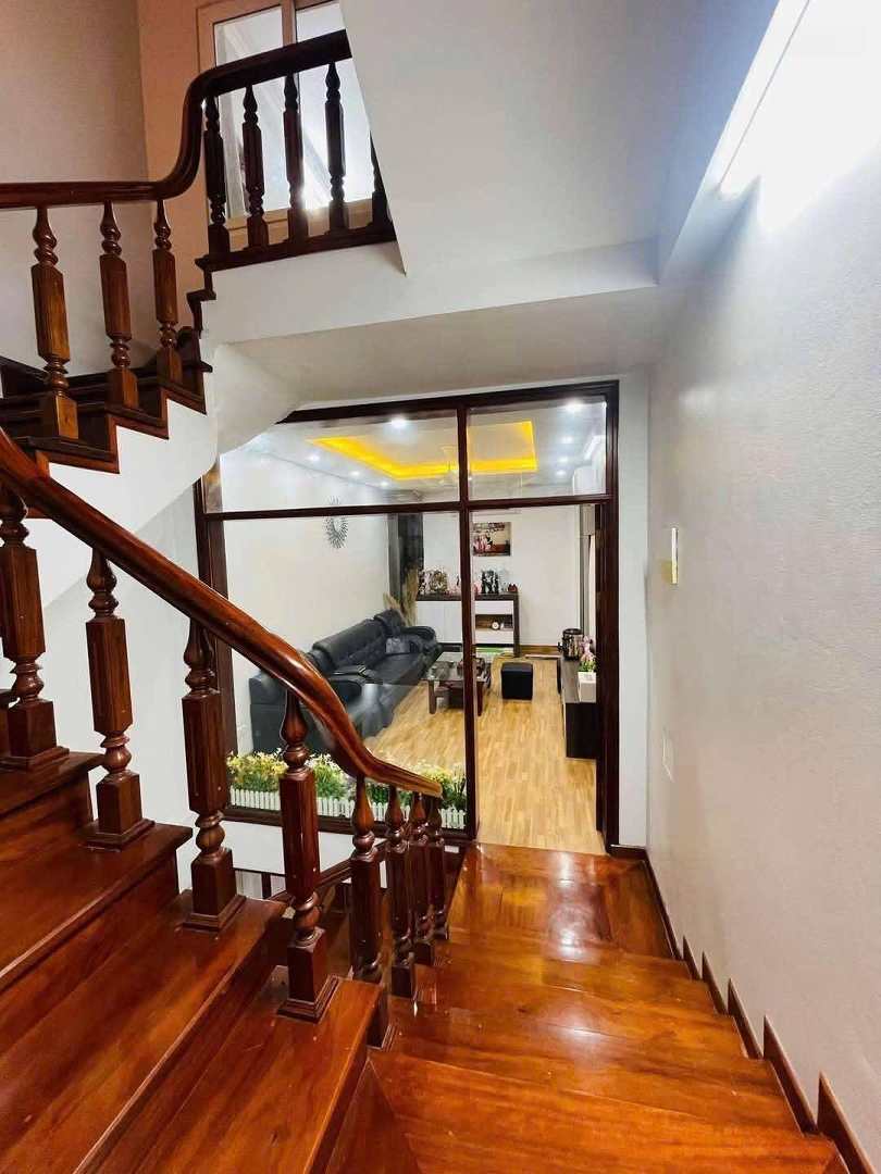 Bán Nhà Riêng Giá Ưu Đãi Tại Ô Chợ Dừa, Đống Đa, Hà Nội, 12,89 Tỷ, 40M2