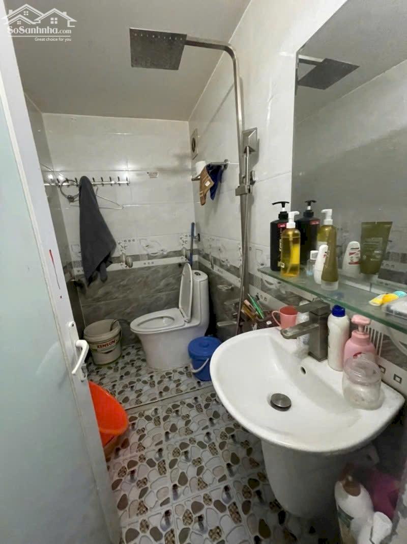 Bán nhà cấp 4 mới xây ở Tây Tựu 96m2 mặt ngõ thông thoáng giá 2.3 tỷ
