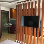 cho thuê căn hộ studio đẹp phố tôn thất thiệp, 32m2 full đồ nội thất, thang máy, giá 8,5 triệu