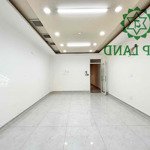 Cho thuê toà nhà có thang máy đường Đồng Khởi mở văn phòng nha khoa