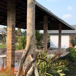 nhà vườn xã tân bửu, huyện bến lức, tỉnh long an, giáp ranh tphcm diện tích 2700m2.