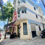 Cho thuê nhà 3 tầng căn góc 2 mặt tiền đường Lê Hồng Phong , Phước Hải , Nha Trang