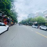 Cho thuê MB 2 mặt tiền đường 15m Nguyễn Thị Định, Sơn Trà, MB mới xây