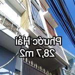Bán nhà 3 tầng hẻm 2,2m đường Đồng Nai, Phước Hải, Nha Trang giá chỉ 1,65 tỷ.