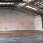 Cho thuê kho xưởng 1.200 m2 giá cực rẻ tại Xã Lê Minh Xuân, Bình Chánh