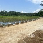 đất ba trại 1000m2. đường thông, thoáng. view cánh đồng. mặt tiền rộng