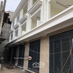 giá rẻ bất ngờ chỉ 2,46 tỷ có nhà 45m2 ôtô đỗ cửa tại đại thành