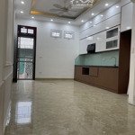 bán nhà tô hiệu 40m2 4t chỉ hơn 6tỷ nhà hiếm giá rẻ ô tô kinh doanh