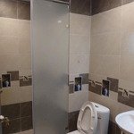 cần bán gấp căn hộ him lam, 2pn2wc, 72m2,2tỷ100triệu