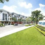 bán nhà phố verosa park khang điền, dt 85m2 xây 1 trệt 3 lầu giá 11,8 tỷ