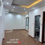 nhà mới koong đẹp - cách phố đại từ , chợ đại từ 100 mđại từ 35m - 5 tầng, mặt tiền 5m chào 5.5 tỷ