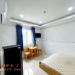 bến thành quận 1 phòng 35m2 có nội thất có cửa sổ ngay trung tâm gần đại học hoa sen ueh, phố đi bộ