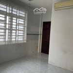 Cho nữ thuê phòng 20m2 nhà biệt thự 178/2/ Phan Đăng Lưu Phường 3QPN