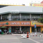 ️️️ Cho Thuê Nhà GÓC 2 Mặt Tiền đường Hoàng Diệu - Quận 4 (12x20m)