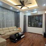 bán gấp nhà phân lô 5t ngõ 381 nguyễn khang 40m2, gara xe 7 chỗ chỉ 8,95 tỷ