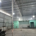 Cho thuê nhà xưởng mới 400m2 ngay mặt tiền Bà Điểm 4