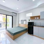 CHDV FULL NỘI THẤT, BAN CÔNG, GẦN UFM, TDTU, LOTTE, CRESCENT MALL