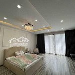 nhà mới xây full nội thất đường xóm chiếu ,100m2 , giá 11,5 tỷ