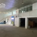 *** kho cho thuê Nhà Bè vừa đẹp còn rẻ DT 500m2, giá 25tr/th