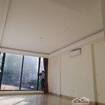 cho thuê nhà 50m2 x 7 tầng, thang máy, 17tr, dương nội, 0888516777