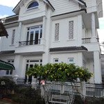 cho thuê villa đẹp mặt tiền,đầy đủ tiện nghi tại ngô tất tố, p.8,đà lạt(t63009), lh-thảo:0984262722