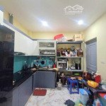 hơn 4t nhà dân xây 40m 4 tầng đẹp long lanh,lô góc cạnh bãi đỗ ô tô