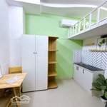 Duplex BỰ 32m giếng trời full nội thất ngay trường ĐH Nguyễn Tất Thành