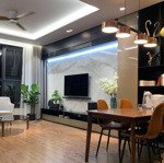 bán green park - 2n/2wc , sổ lâu dài, full đồ, hướng mát , dt: 58m - giá: 3 tỷ ( lh:0369554702 )