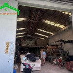 Cho thuê kho xưởng 600m2 giá cực rẻ tại xã Vĩnh Lộc B, Bình Chánh