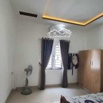 bán nhà phố 3 tầng thiết kế hiện đại gần biển nha trang