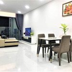 Cần bán CH 10A Trần Nhật Duật,Q.1.(62m2-2PN- ban công View thoáng)